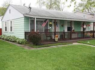 738 N Indiana St, Griffith, IN 46319