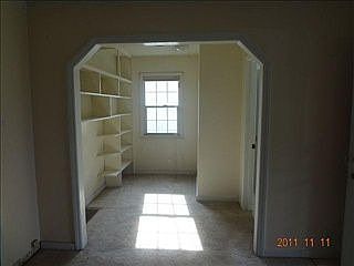 3rd image of 6157 Sunshine Ave