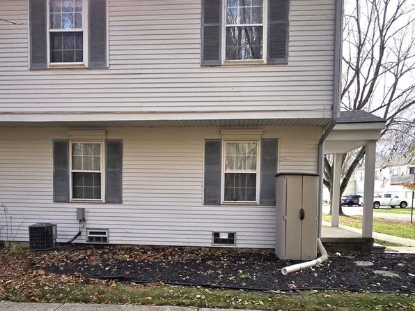 33647 Bayview Dr, Chesterfield, MI 48047