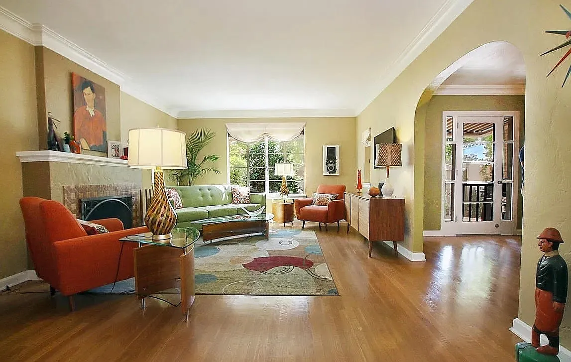 3 bed, 1782 sqft, $3,500 — Photo 2