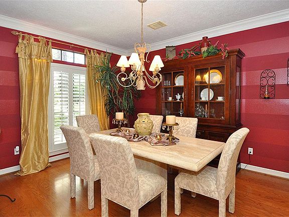 3rd image of 5831 Laurel Caverns Dr