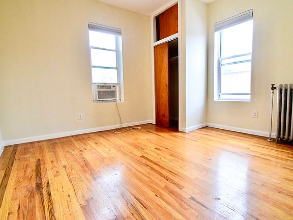 5th image of 490 Ocean Pkwy #2R