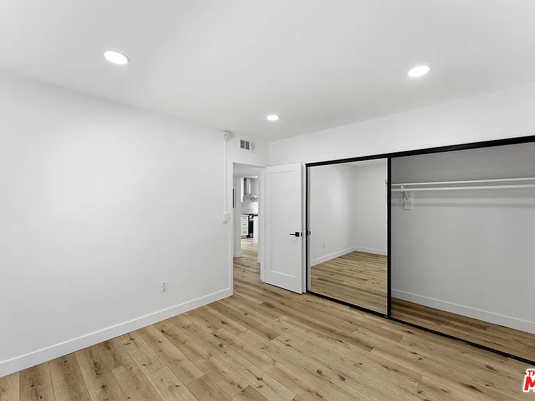 929 N Stanley Ave #1 — Photo 16