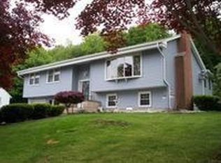 196 Oxbow Dr, Meriden, CT 06450