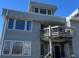 3067 E Midshipman Dr, Au Gres, MI 48703