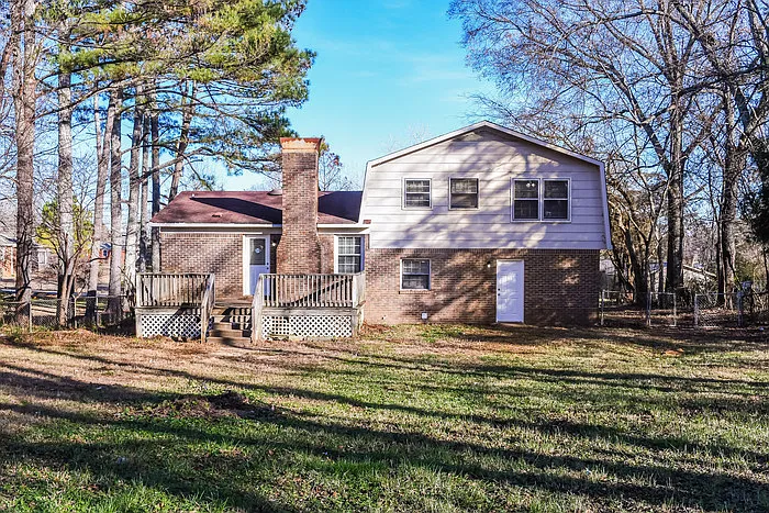 112 Becky Ln — Photo 12