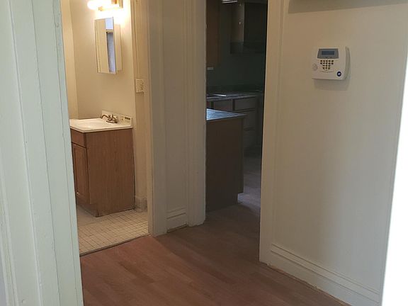 4th image of 3440 Belt Ave Floor 1