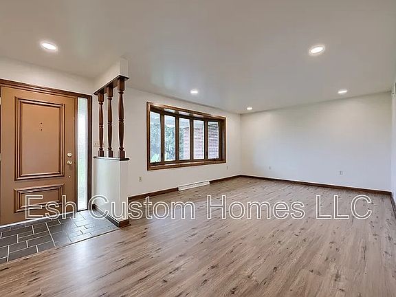 4th image of 2208 Forry Rd
