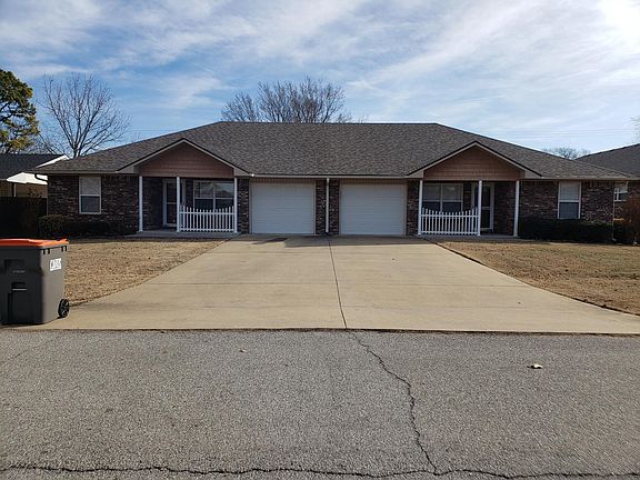 Entire duplex