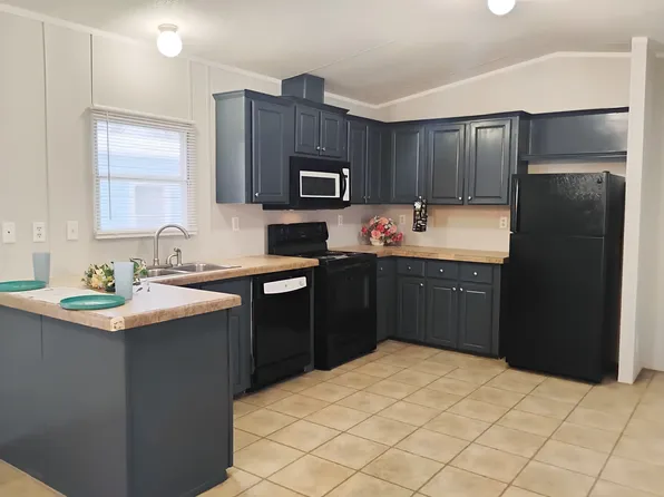 110 N Michigan St, Lawrence, KS