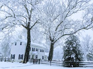 12 Carver Ln, Ivyland, PA 18974