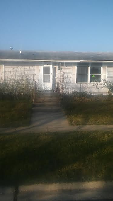 2nd image of 22300 Murphy Ave