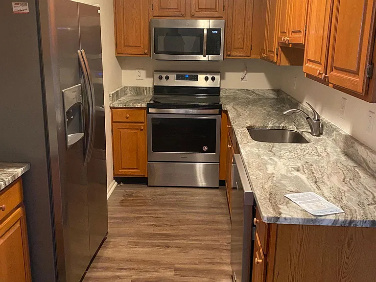 2037 Main St #2037 — Photo 6