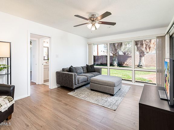 4th image of 1726 W HAZELWOOD Street