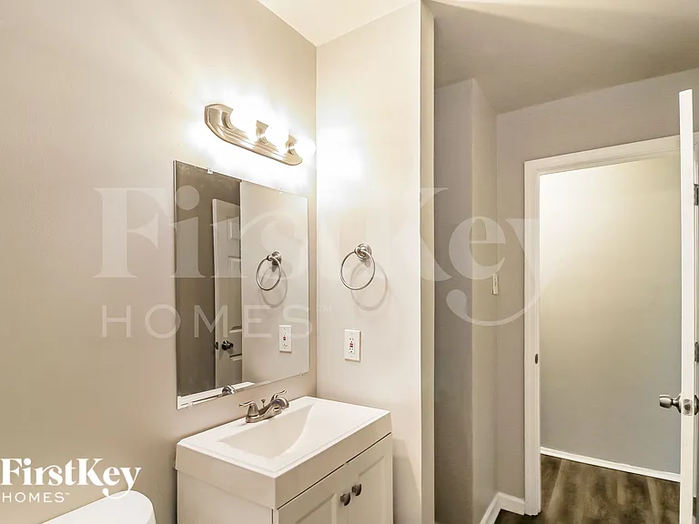 1199 Pineglen Dr — Photo 14