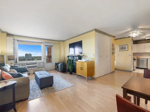 5900 Arlington Ave APT 15E, Bronx, NY 10471
