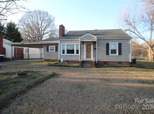 711 Linwood Rd, Kings Mountain, NC 28086