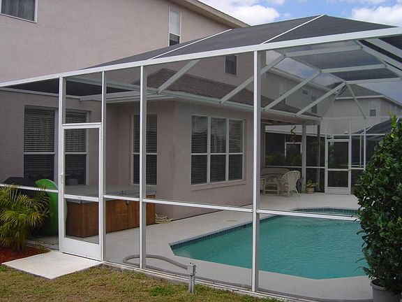 3rd image of 3699 Doral St