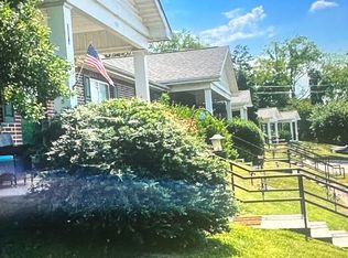 132 Hackberry Way, Dandridge, TN 37725