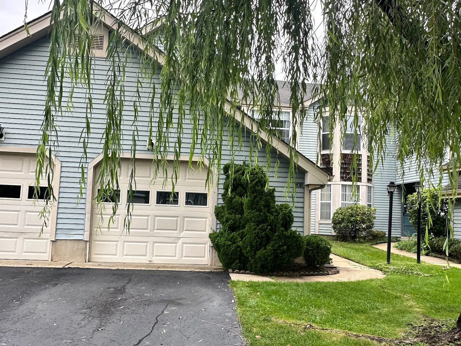 2 bed, 1318 sqft, $2,650 — Photo 2