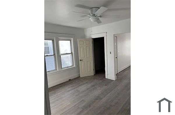 Building Photo - 1201 N Lockwood Ave #1