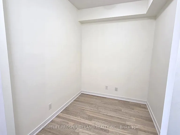 9205 Yonge St #617 — Photo 8