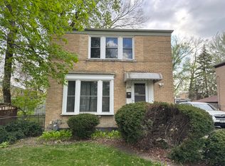 1874 Linden St, Des Plaines, IL 60018
