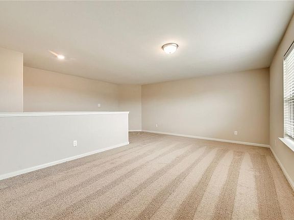 4th image of 6025 Royal Gorge Dr