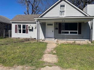 915 N H St, Muskogee, OK 74403