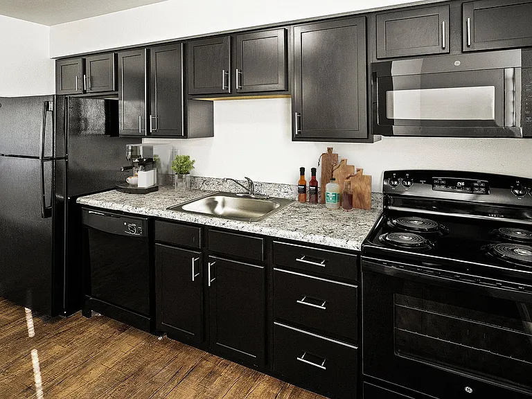 Metro Apartments at Granite City — Photo 8