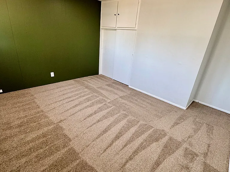 647 W Avenue J8 — Photo 13