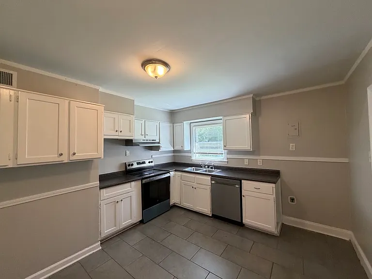 958 Patterson Cv — Photo 3