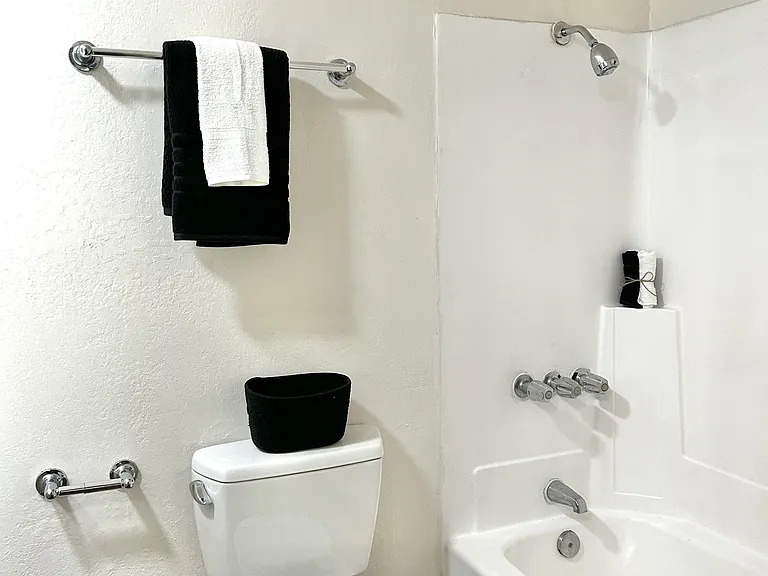 714 Veteran Ave — Photo 15