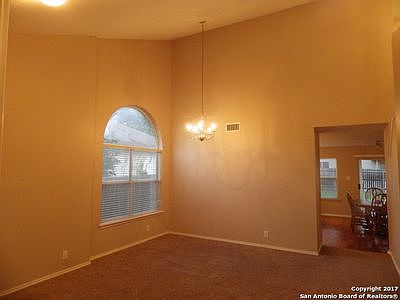 2nd image of 3508 Saratoga Pl