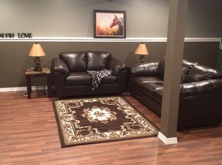 330 Marshall Dr, Orwigsburg, PA 17961