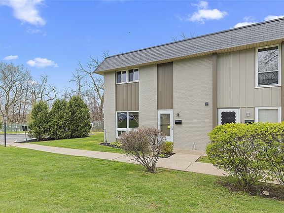 4th image of 101 College Park Dr