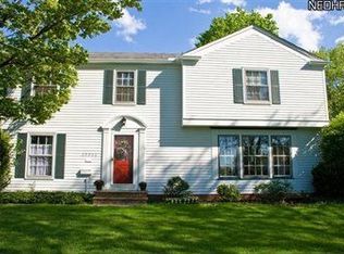 22926 Byron Rd, Shaker Heights, OH 44122