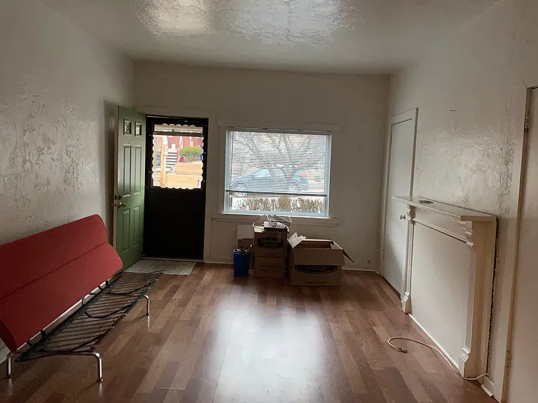 516 Lloyd St #1 — Photo 4