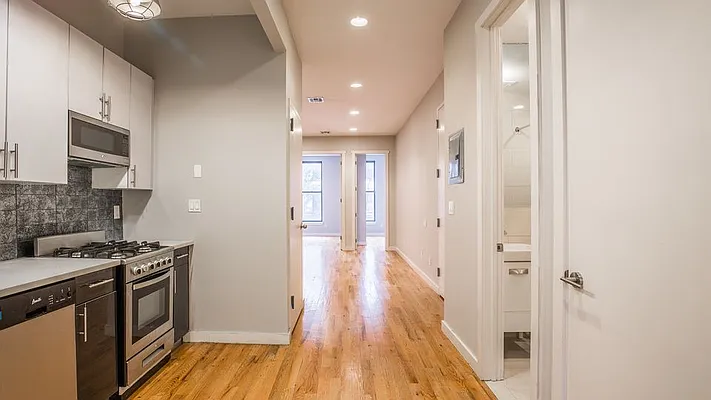 Rented by Nooklyn NYC LLC | media 20