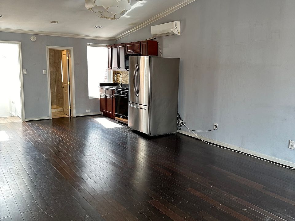 1st image of 1310 South St #3F