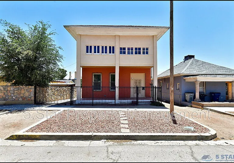 612 E Nevada Ave — Photo 2