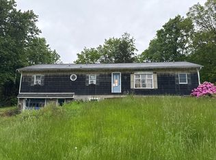 135 Rusinko Rd, Harveys Lake, PA 18618