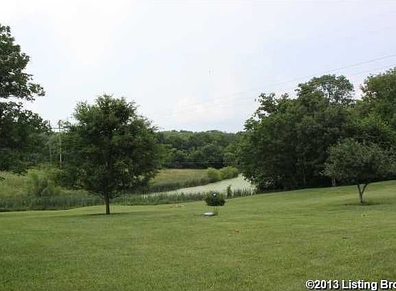 4th image of 77 Essex Way