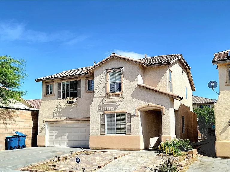 8344 Golden Cypress Ave — Photo 2
