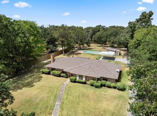 187 County Road 1035, Mount Pleasant, TX 75455