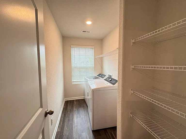 704 Cider Mill Way — Photo 11