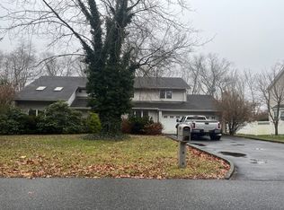 14 Webster Rd, Toms River, NJ 08755