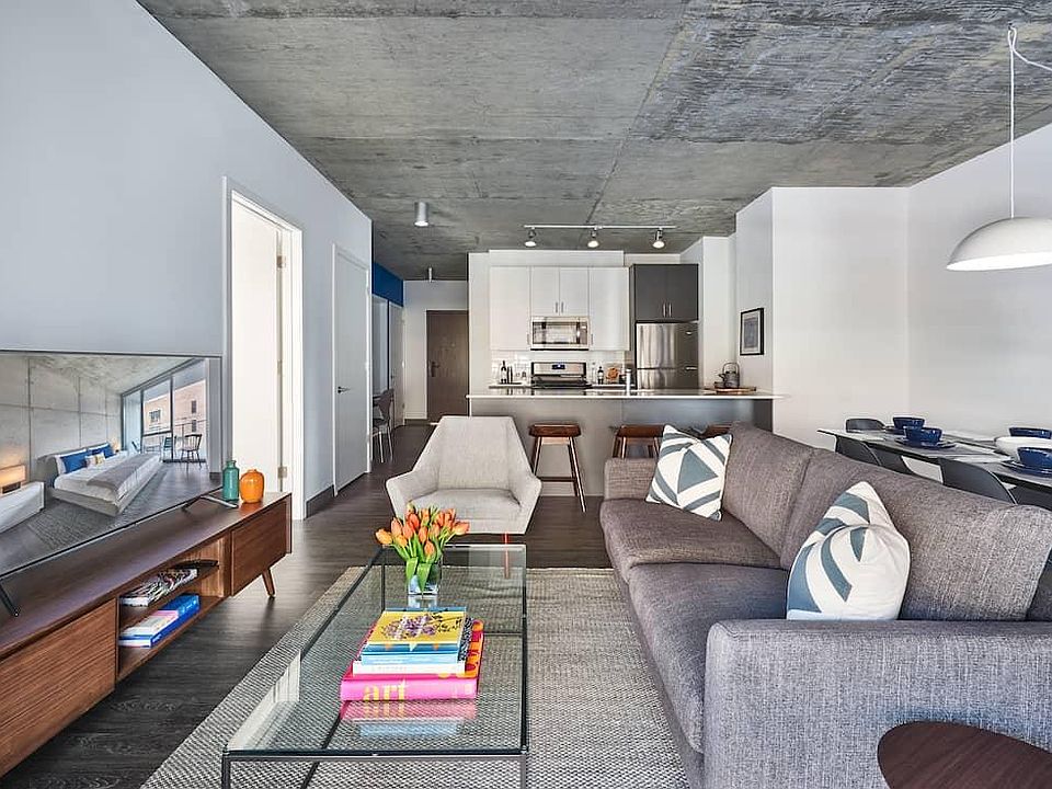 1st image of 61 E Randolph Dr #503