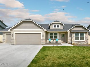 6111 Ian Ave, Yakima, WA 98903