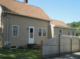 5 S Pond Rd, Plymouth, MA 02360